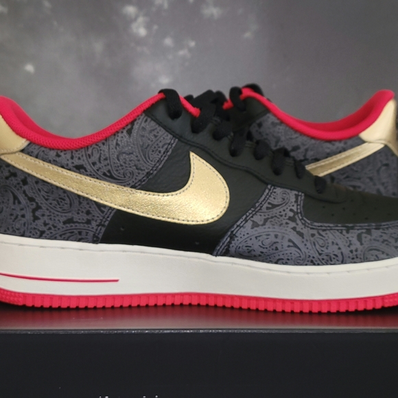 Air Force 1 '07 LX "Spades" Mens Shoes - Picture 15 of 17